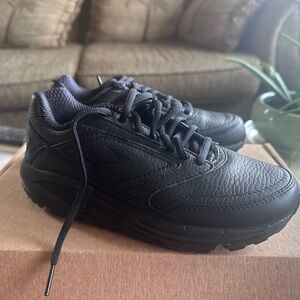 Women’s Black Leather Brooks